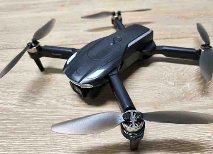 DRON S KAMEROM PIHOT P-60 | SKLOPIV | WIFI | TOP CIJENA 4