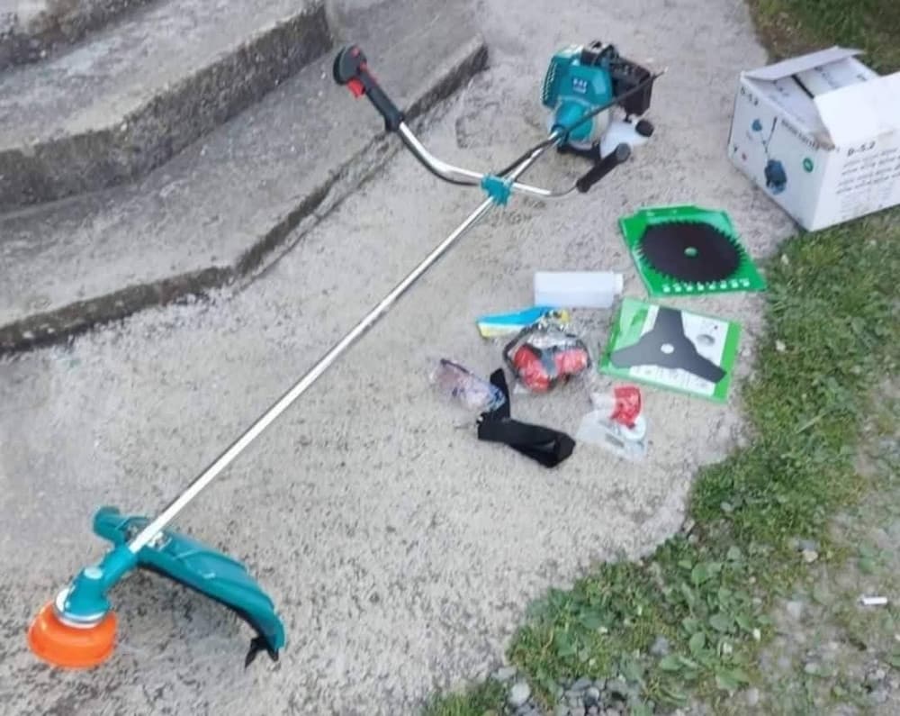 Trimer za travu makita 5.5 ks